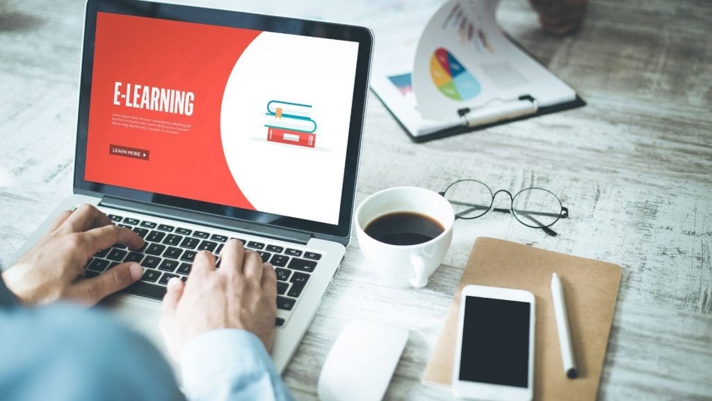 Blended Learning – everything you need to know 2 Blended Learning – everything you need to know